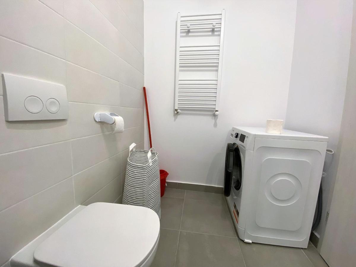 Plaza View Studio Bükreş Dış mekan fotoğraf